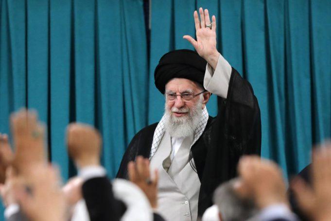 Media Rasmi Iran Sahkan Ayatollah Khamenei Terbunuh Dalam Serangan Udara AS-Israel